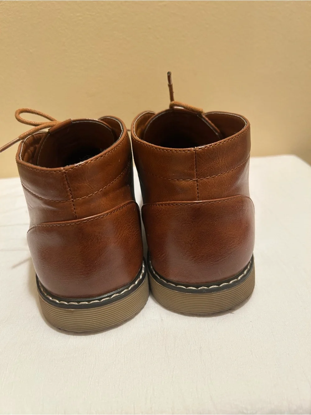 London Fog Men's Brown Leather Chukka Boots